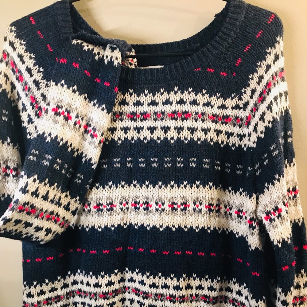 Abercrombie & Fitch cropped sweater